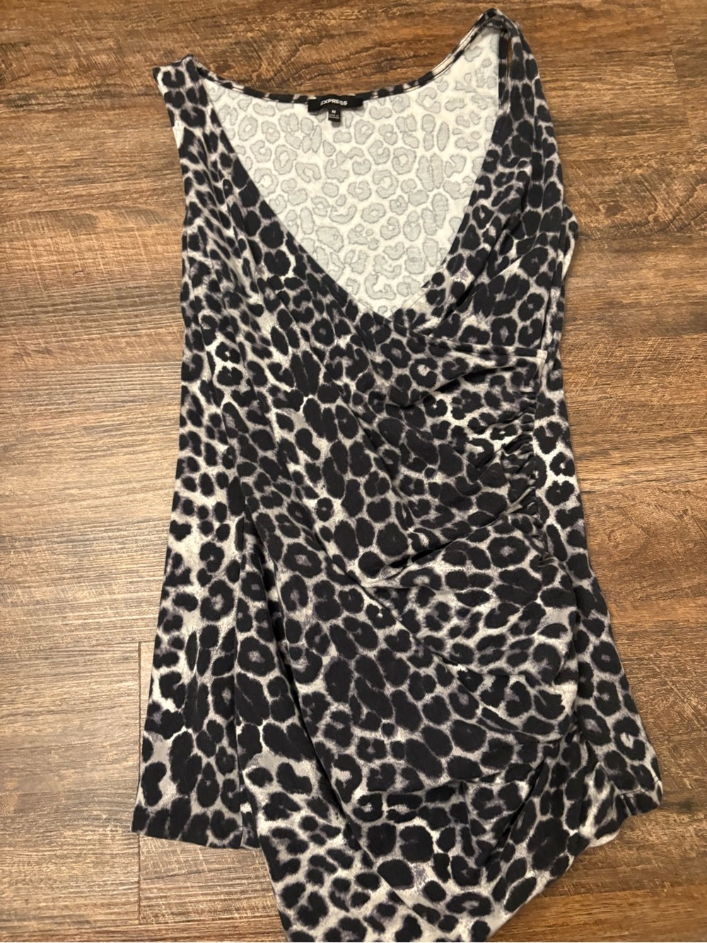 Express Leopard Print Sleeveless V-Neck Tank - Black & Cream